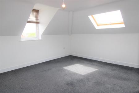 Lounge/ Kitchen