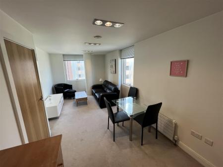 Open Plan Lounge Kitchen