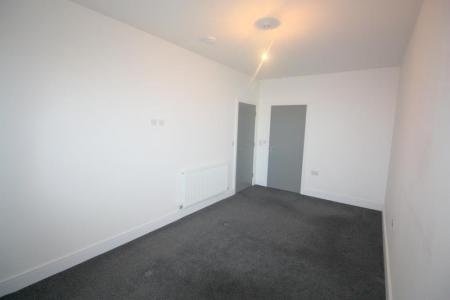 Bedroom 1.jpg