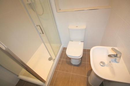 Ensuite Shower Room.jpg