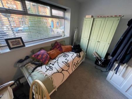 2 131 2nd bedroom 2.jpg