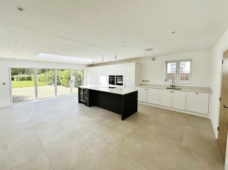 Open Plan Dining Kitchen