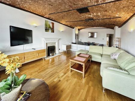 Open Plan Lounge Diner