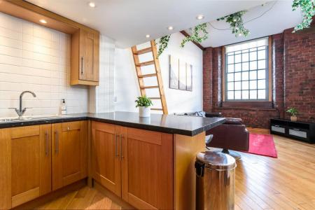 Open Plan Lounge kitchen