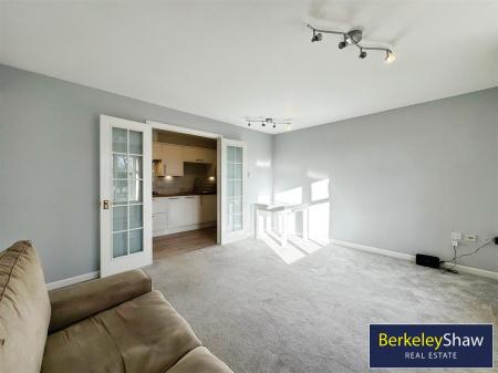 Living room (2)