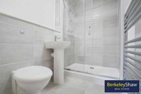 En-suite shower room