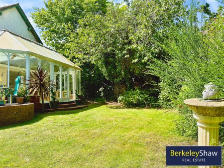 95e32f44--47F3-90C1-121E8756AA0C-98947-00000D31C5E