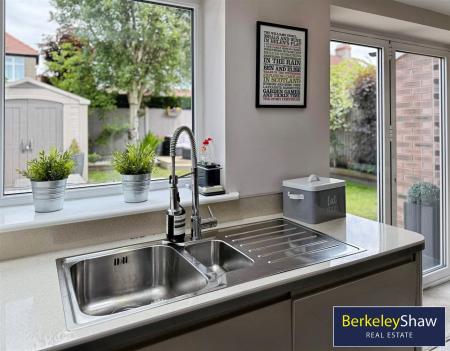 Kitchen/Living/Diner