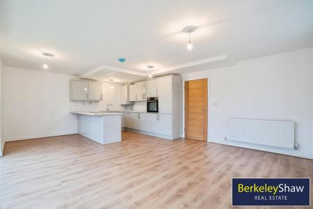 Kitchen diner/living area