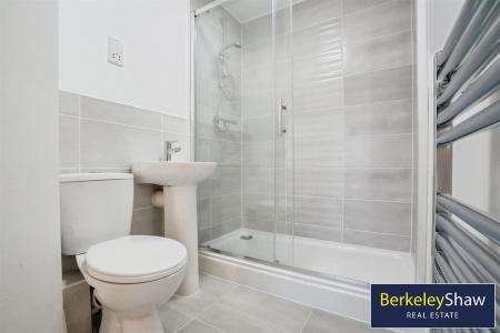 En-suite shower room