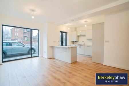 Kitchen diner/living area