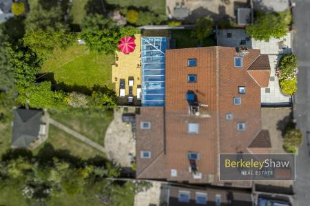 Moorland Avenue, Crosby