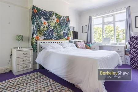 Moorland Avenue, Crosby