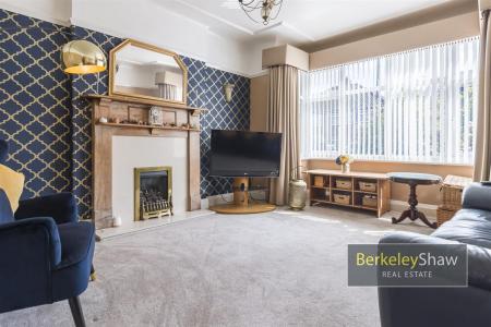 Moorland Avenue, Crosby