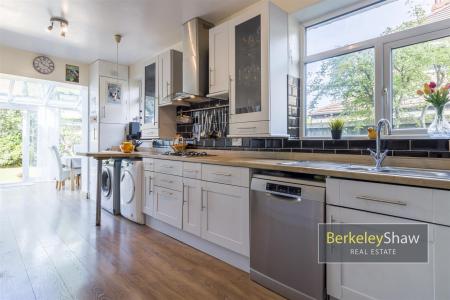 Moorland Avenue, Crosby