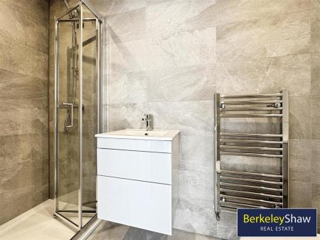 Stoneleigh Park, Thornton