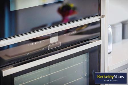 Stoneleigh Park, Thornton