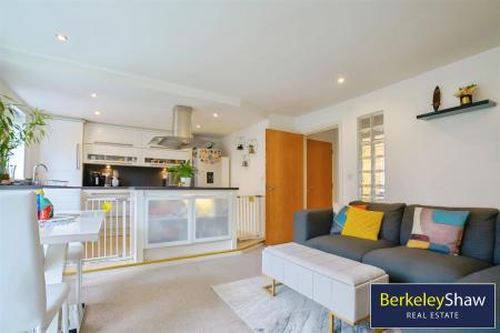 Kitchen diner/living space (2)