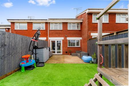 Lakeside View-Rear garden (2)