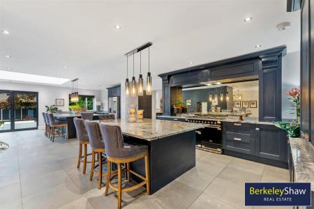 Kitchen/Living/Dining