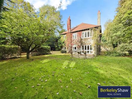 e1201435--4E2B-9B21-5EB5B5DA44BA-55072-00000822D3A