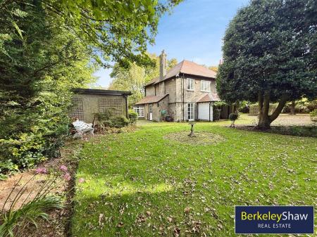 19984eff--42D3-A0A6-C23A7083897E-55072-00000822D5F