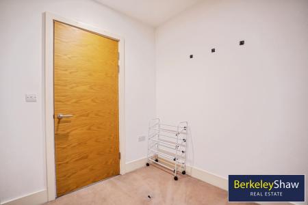 Walk-In Wardrobe