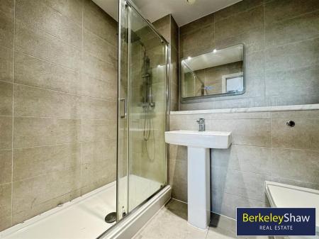 En-suite shower room
