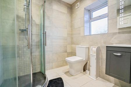 Shower Room - 2nd Floor