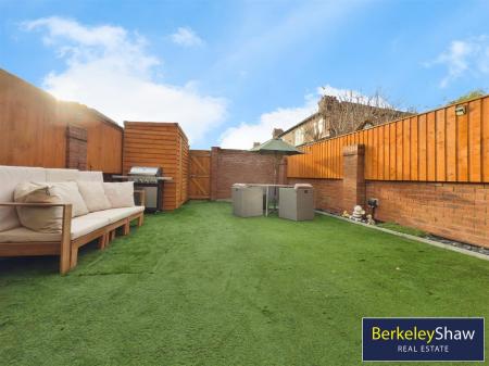 b0338d06--43FD-B901-87E827DE52A4-40255-00000621338