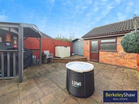 7429846f--4747-8A53-44849F6660F1-81916-00000C31966