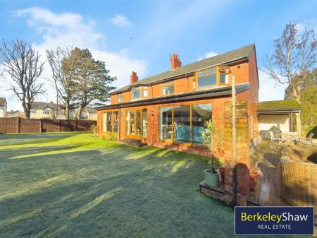 210d4006--43BF-AB48-65C60AAF8614-23758-000003B9423