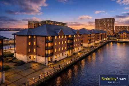 Waterloo Quay external