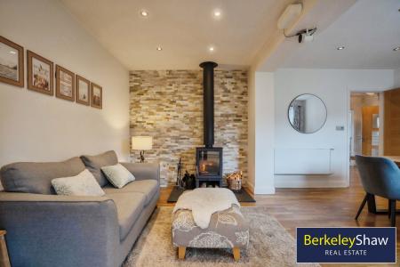 Kitchen/Living/Dining