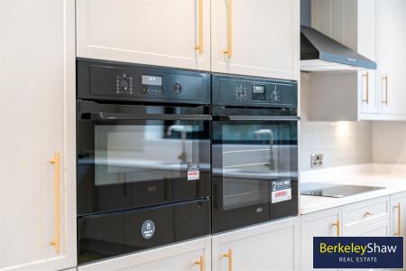 199 The Serpentine -57.jpg