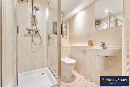 En-suite shower room