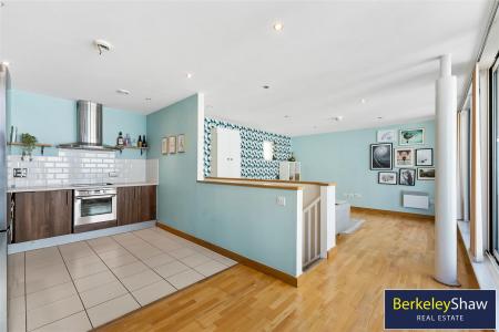 Kitchen diner/living area (3)