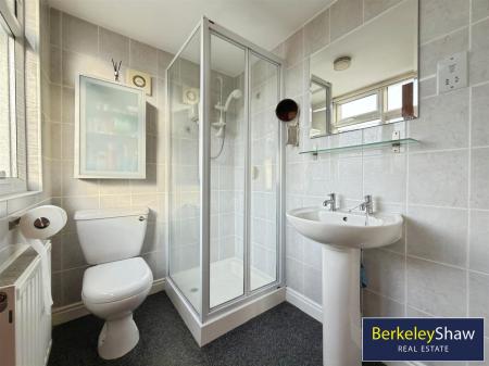 Ensuite Shower Room