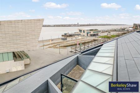 Mann Island Aerial view (2)