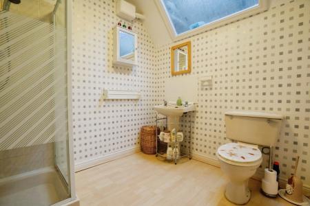 Bathroom - Top Floor