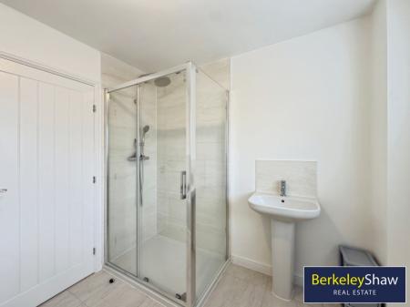 pbox-IMG.jpg