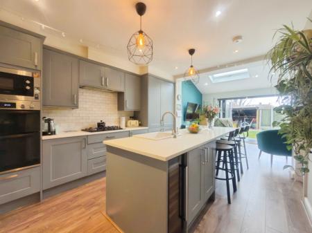 Kitchen/Living/Dining