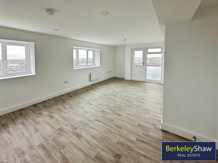 Open Plan Lounge Kitchen
