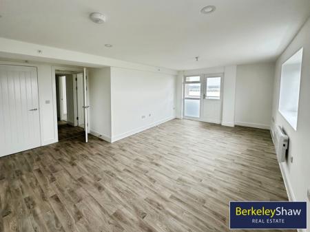 Open Plan Lounge Kitchen