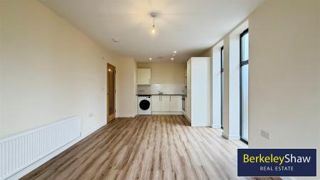 Open plan kitchen diner/living area