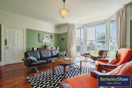 Front Lounge