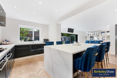 Kitchen/Living/Dining