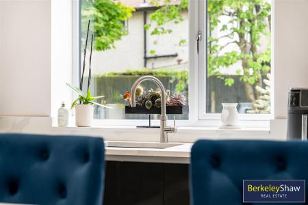 Kitchen/Living/Dining