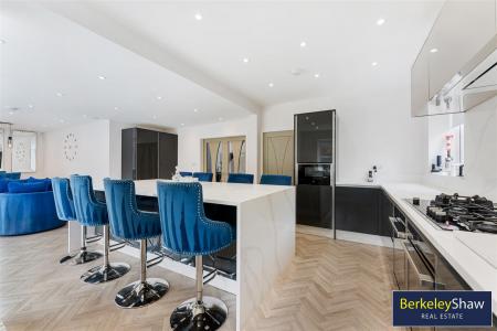 Kitchen/Living/Dining