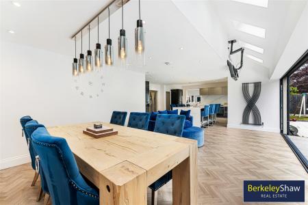 Kitchen/Living/Dining